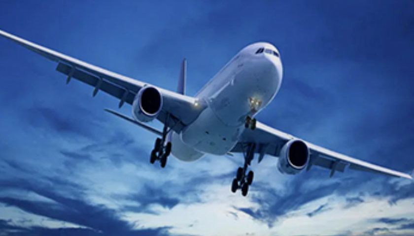 航空運輸